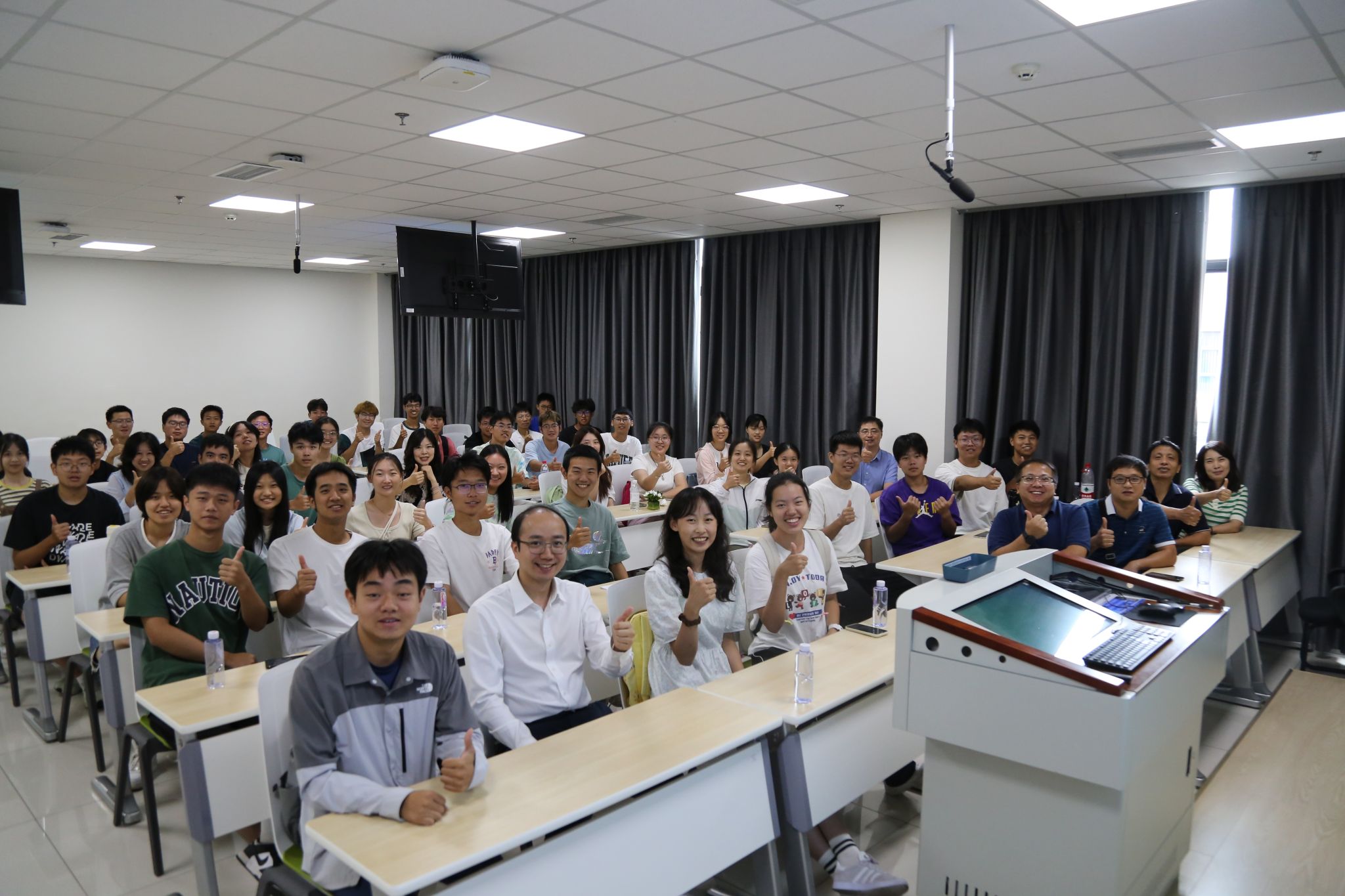 Excitement and Insight: The Joint School holds Programme Inductions